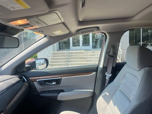 Used 2019 Honda CR-V EX image 11