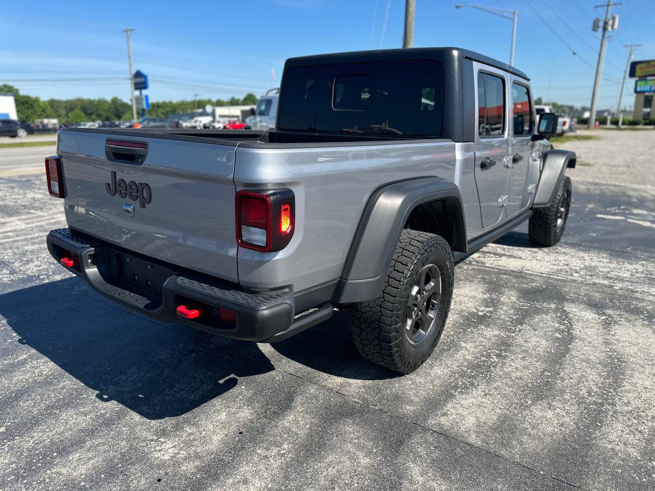 Used 2020 Jeep Gladiator Rubicon AWD/4WD image 3