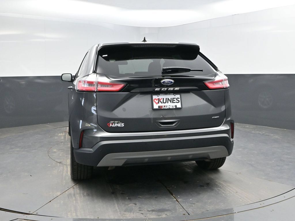 Used 2024 Ford Edge SEL AWD/4WD image 6