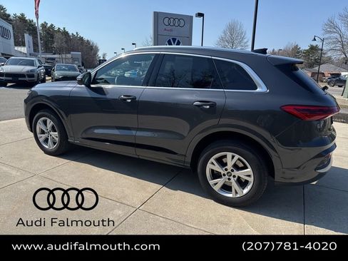 Used 2025 Audi Q5 Premium w/ Convenience Package AWD/4WD image 8