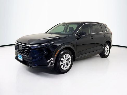 Used 2026 Honda CR-V LX image 3