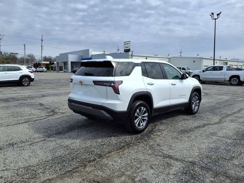 Used 2025 Chevrolet Equinox LT image 17