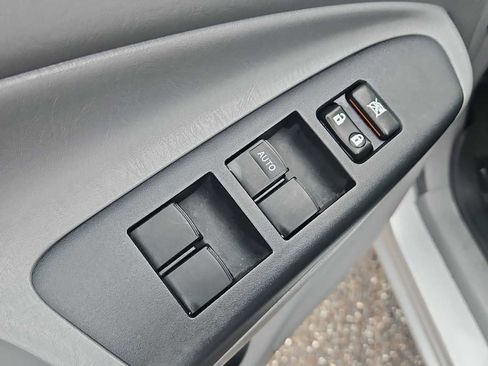 Used 2012 Toyota Tacoma 2WD Double Cab image 15