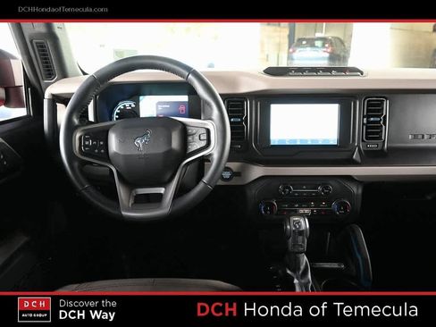 Used 2022 Ford Bronco Wildtrak image 8