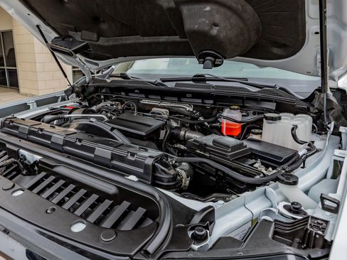 Used 2025 GMC Sierra 2500 AT4X w/ AT4X AEV Edition AWD/4WD image 40