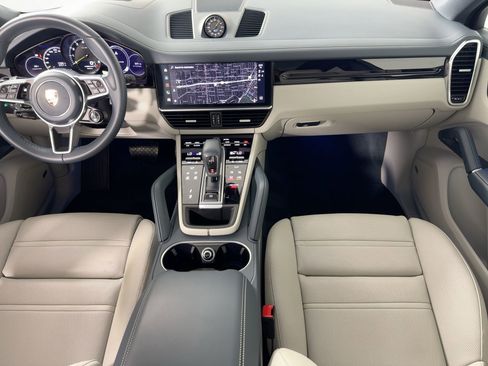 Certified 2023 Porsche Cayenne Coupe w/ Premium Package image 17