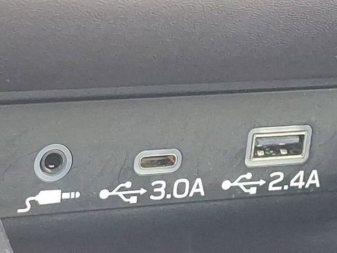 Used 2024 Subaru Outback Limited image 29