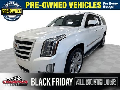 Used 2016 Cadillac Escalade ESV Luxury