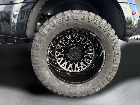 Used 2025 Ford F450 Platinum image 24