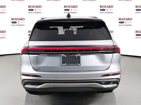 New 2026 Lincoln Nautilus Reserve w/ Jet Appearance Package AWD/4WD image 7