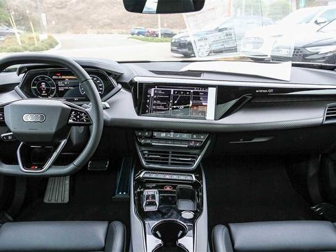 New 2026 Audi S e-tron GT Premium Plus image 13