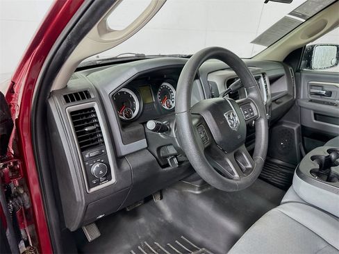 Used 2013 RAM 1500 Express image 9