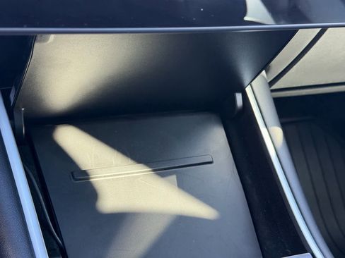 Used 2018 Tesla Model 3 Long Range image 8