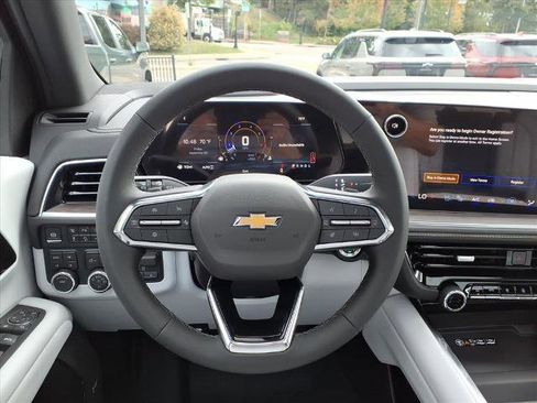 New 2026 Chevrolet Suburban Premier w/ Sun And Tow Package image 14