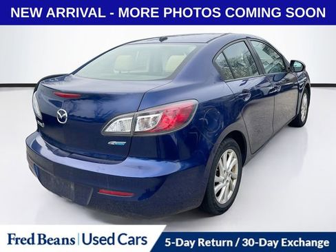 Used 2012 MAZDA MAZDA3 i Grand Touring w/ Tech Pkg image 7