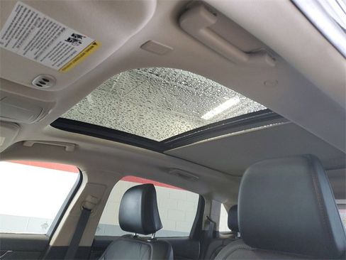 Certified 2022 Lincoln Nautilus Reserve w/ Equipment Group 201A image 12