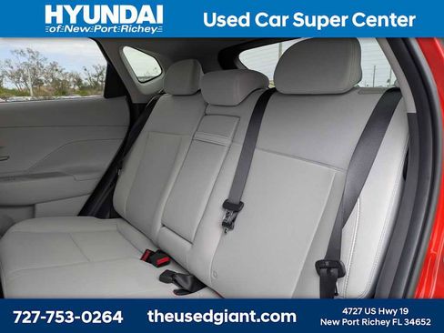 Used 2024 Hyundai Kona SEL w/ Convenience Package image 14