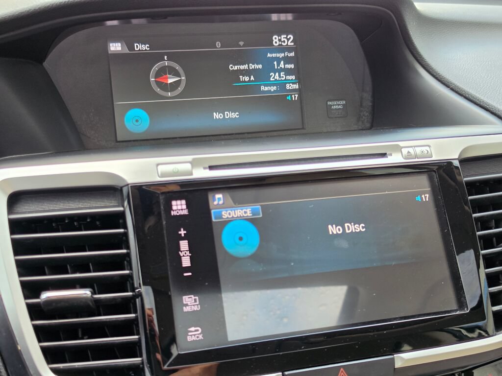 Used 2017 Honda Accord EX-L image 27