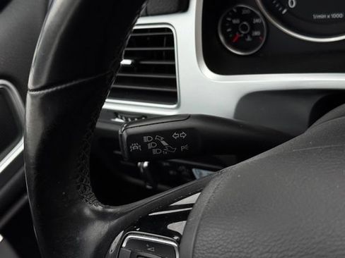 Used 2015 Volkswagen Touareg TDI AWD/4WD image 27