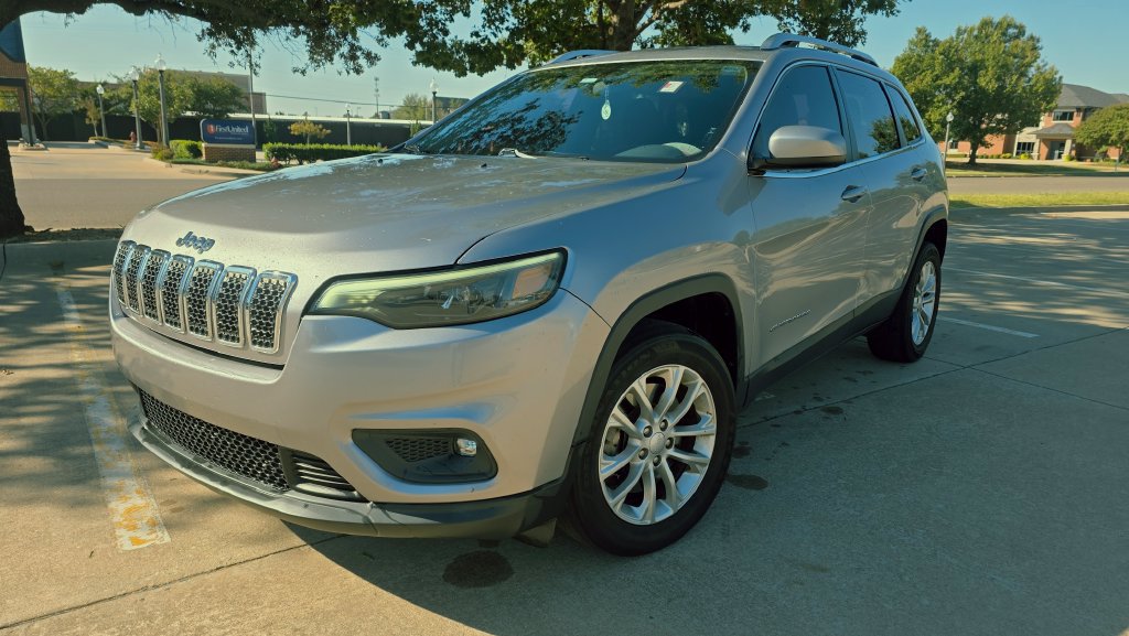 Used 2019 Jeep Cherokee Latitude w/ Popular Appearance Group FWD image 7