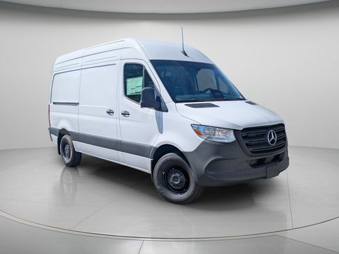 New 2026 Mercedes-Benz Sprinter 2500 image 13