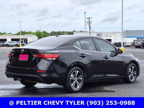 Used 2021 Nissan Sentra SV image 6