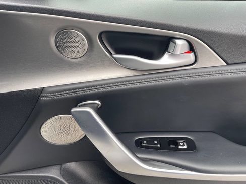 Used 2019 Kia Stinger GT1 image 39