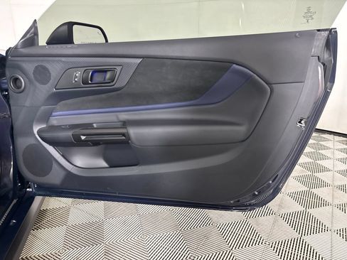 Used 2024 Ford Mustang Dark Horse RWD image 23