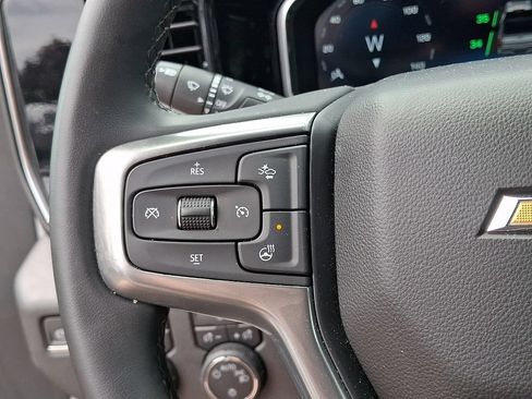 Used 2023 Chevrolet Silverado 1500 LT AWD/4WD image 21