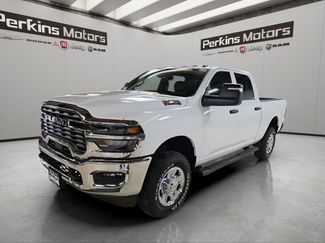 New 2026 RAM 2500 Tradesman AWD/4WD 360° Tour