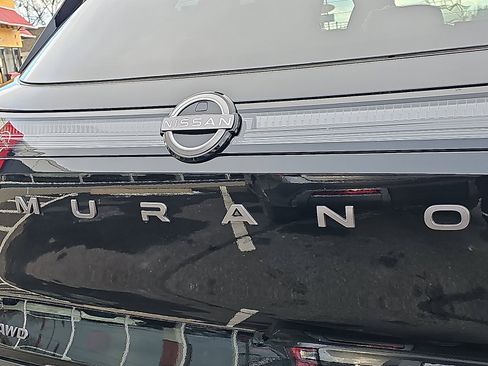 Certified 2025 Nissan Murano SV image 30