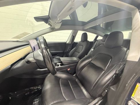 Used 2019 Tesla Model 3 Standard Range Plus RWD image 30
