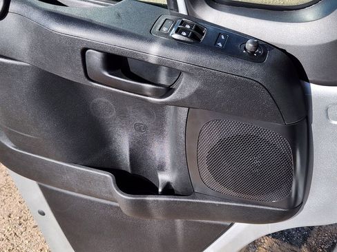 New 2025 RAM ProMaster 1500 w/ Quick Order Package 22G SLT image 6