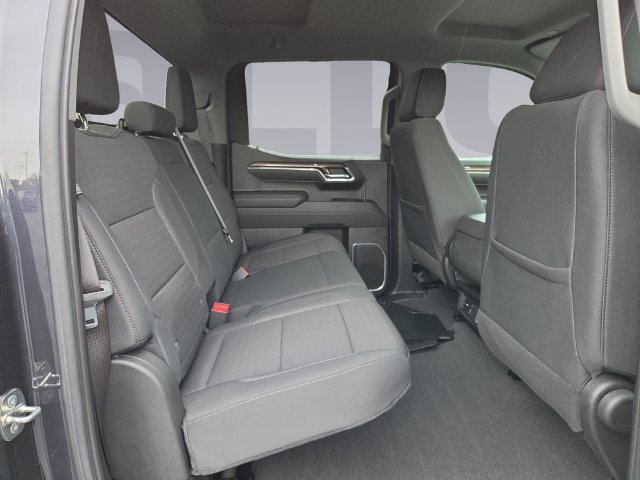 Certified 2024 Chevrolet Silverado 1500 LT AWD/4WD image 18