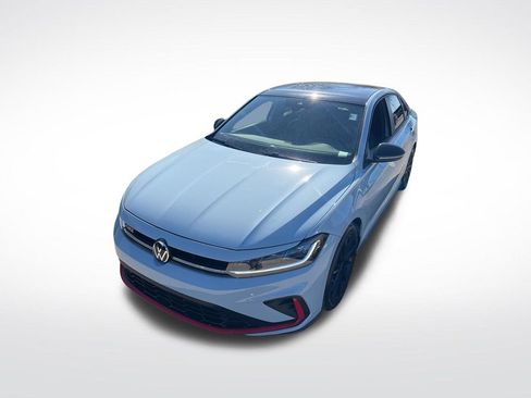 Used 2025 Volkswagen Jetta GLI Autobahn FWD image 33