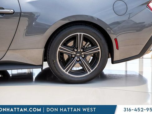 Used 2025 Ford Mustang Premium RWD image 28