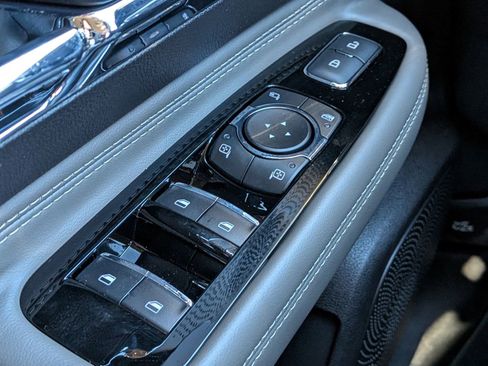 New 2026 Lincoln Corsair Reserve image 28