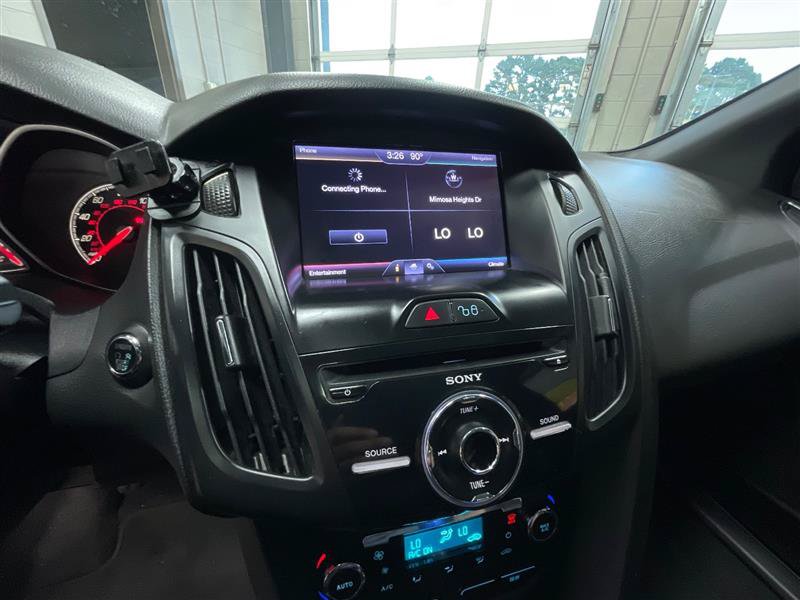 Used 2013 Ford Focus ST FWD image 17