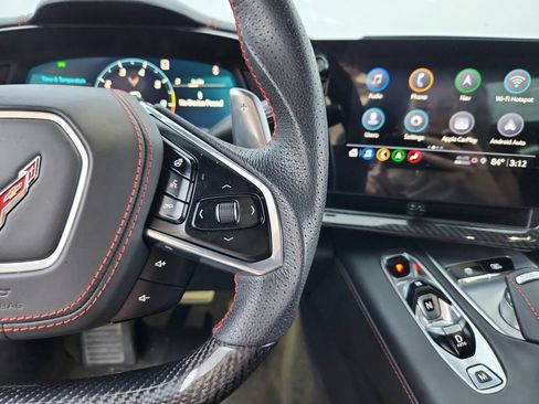 Used 2022 Chevrolet Corvette Stingray Premium Conv w/ Z51 Performance Package RWD image 18
