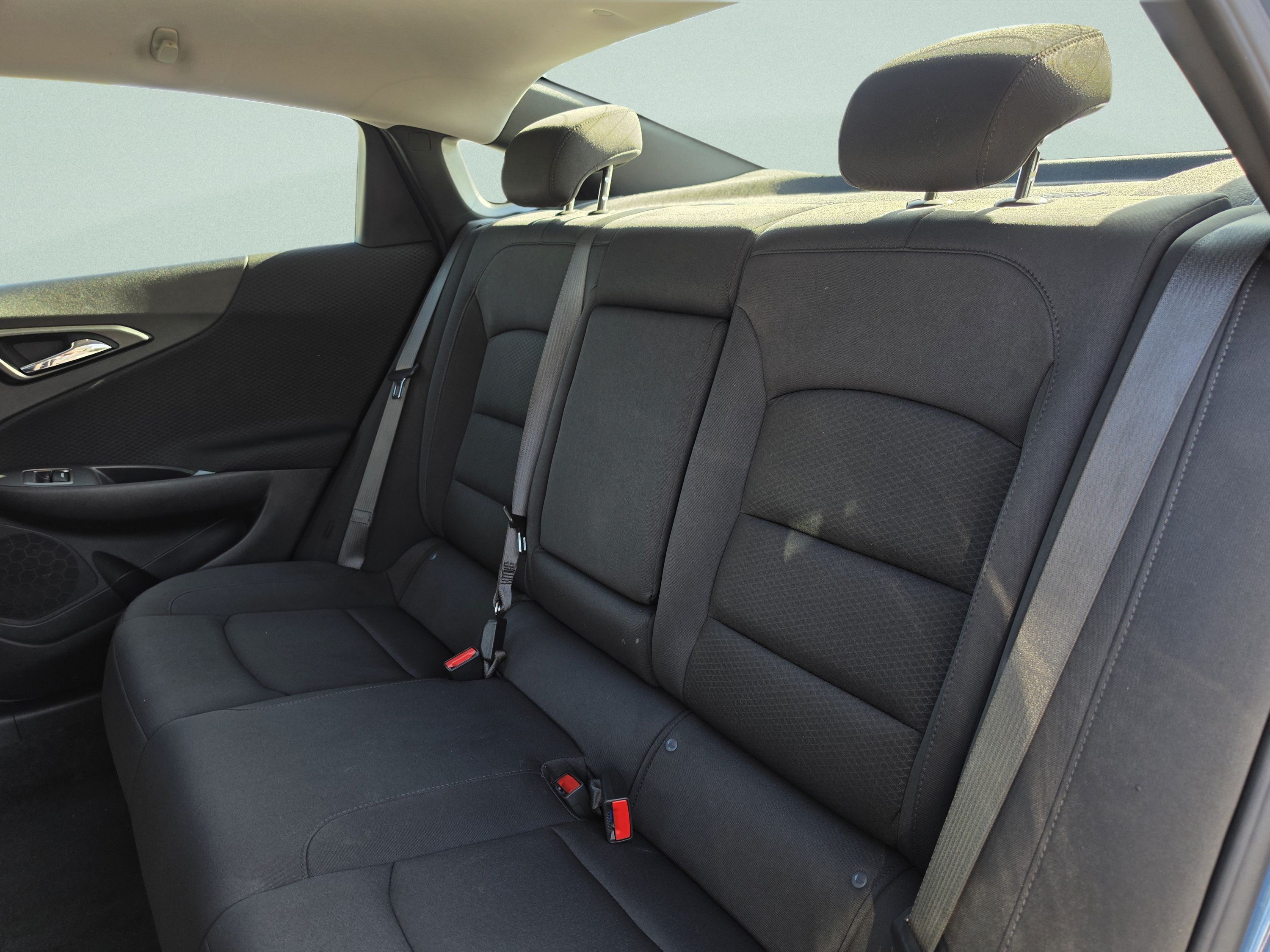 Used 2025 Chevrolet Malibu LT FWD image 21