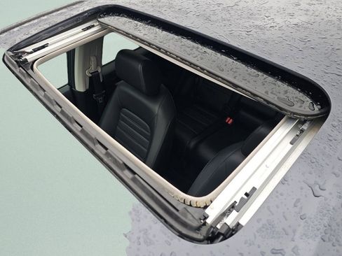 Used 2025 Honda CR-V EX-L image 8