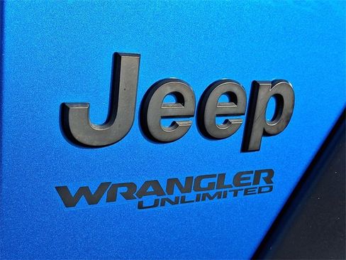 Used 2021 Jeep Wrangler Unlimited Sport image 28
