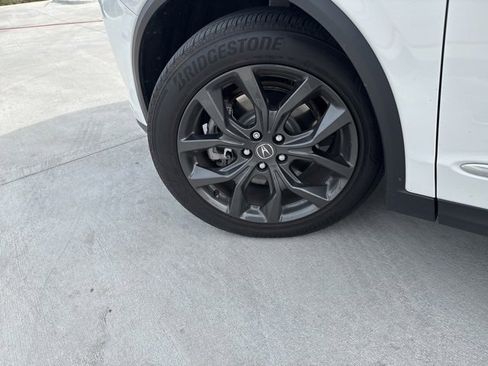 Used 2024 Acura MDX SH-AWD w/ Technology Package image 5