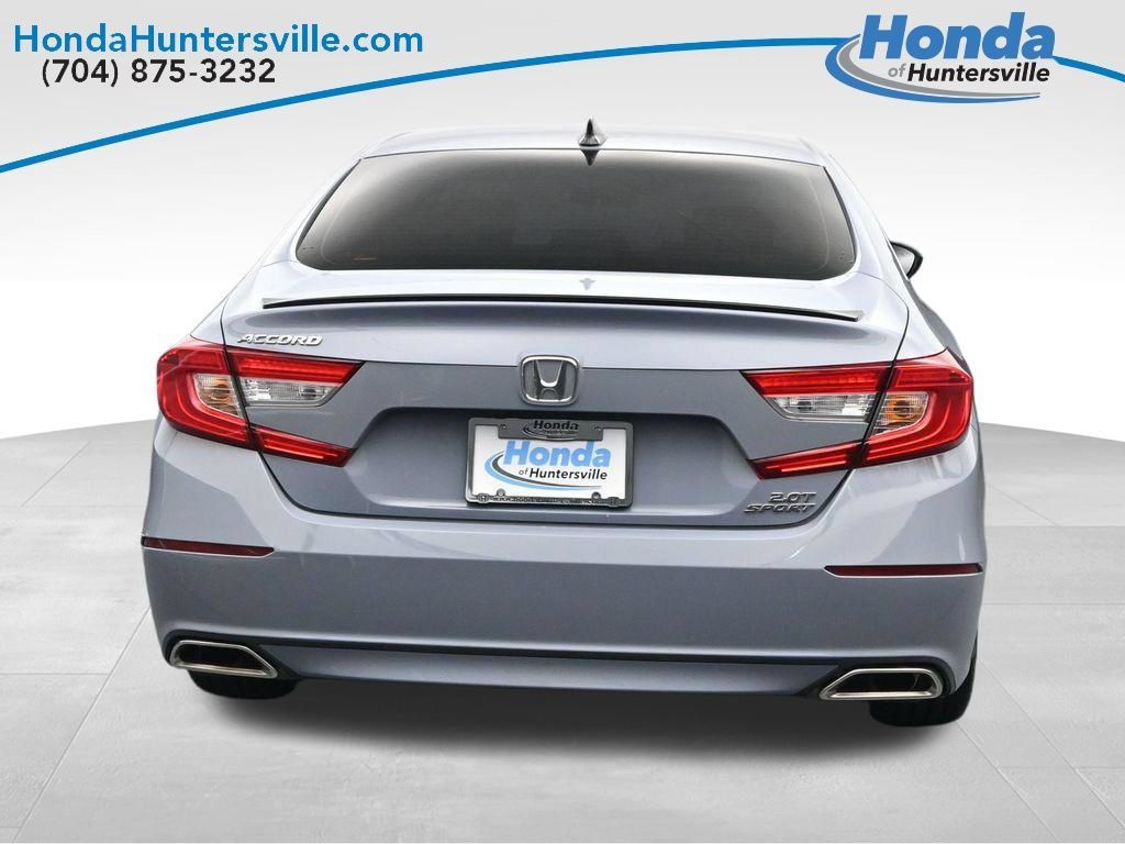 Used 2022 Honda Accord Sport image 2