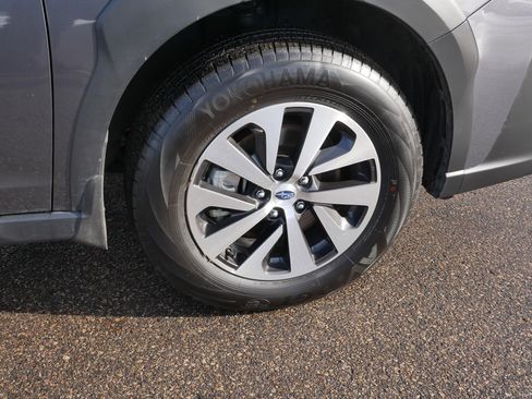 Used 2025 Subaru Outback Premium image 15