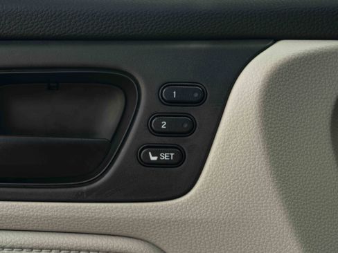 Used 2025 Honda Odyssey EX-L image 39
