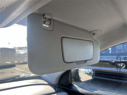 Certified 2024 Chevrolet Equinox LS image 33