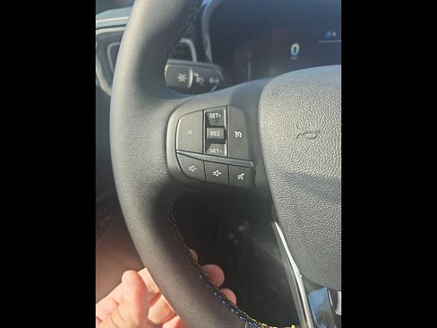 New 2025 Ford Maverick Lobo image 37