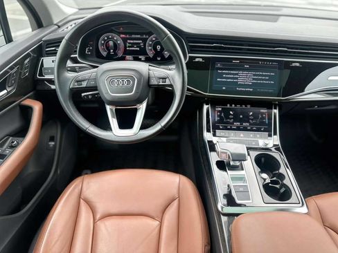 Used 2023 Audi Q7 2.0T Premium w/ Convenience Package AWD/4WD image 11