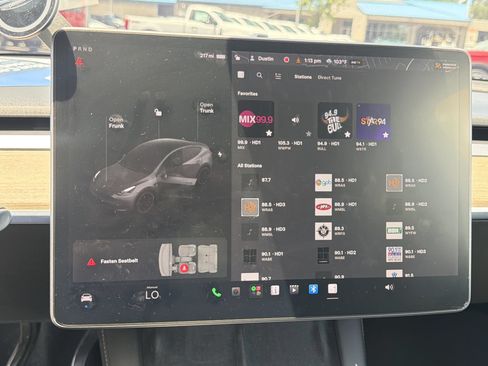 Used 2021 Tesla Model Y Performance AWD/4WD image 17